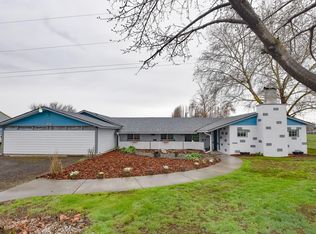 14501 N Griffin Rd, Prosser, WA 99350