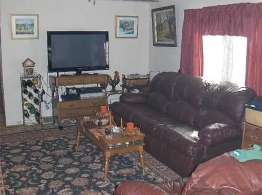 5th image of 131 Washington St Trlr 64