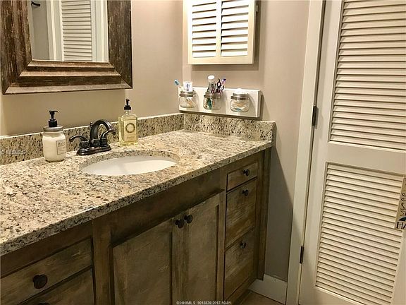 3rd image of 119 Windward Village Dr #119