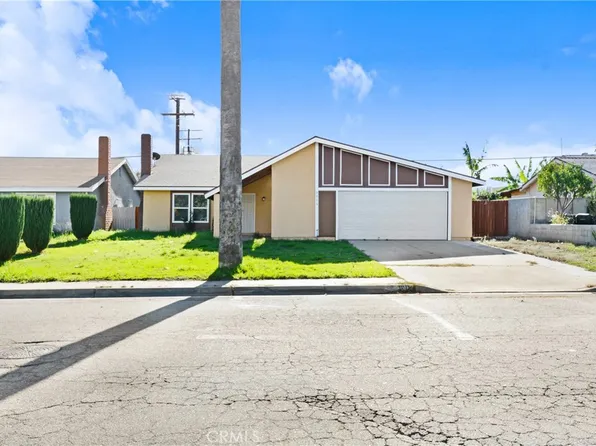 3015 Spruce St, Rialto, CA 92376