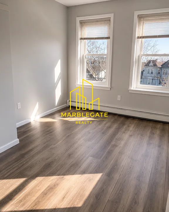 2nd image of 89 Mount Prospect Ave #44D