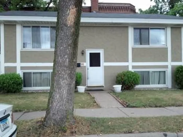 841 Spring St NE, Minneapolis, MN 55413