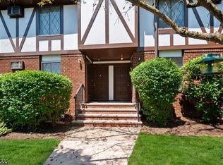 73 N Farm Rd, Hillsborough, NJ 08844