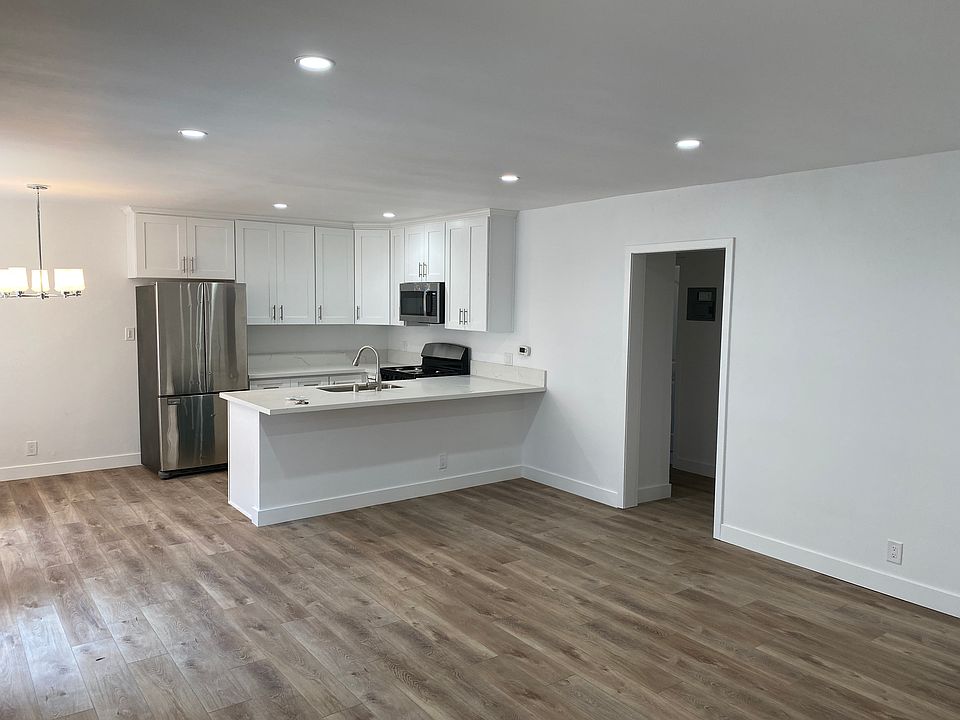 1st image of 1442 S Wooster St APT 1