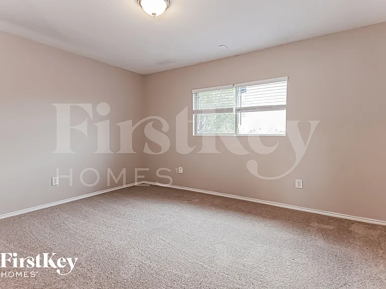 229 Silver Spur Dr — Photo 11