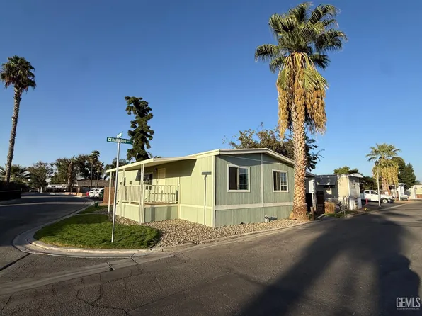 125 Cedarwood Ln, Bakersfield, CA 93308