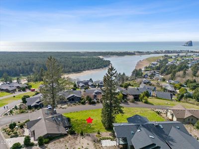 20 Brooten Mountain Rd, Pacific City, OR, 97135