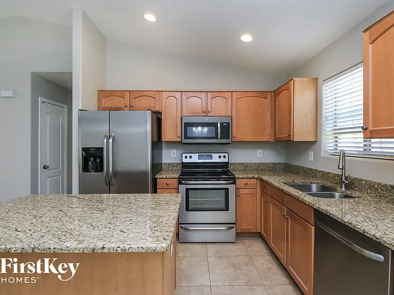 4186 E Aragonite Ln — Photo 6