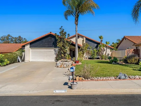 4680 Lofty Grove Dr, Oceanside, CA 92056