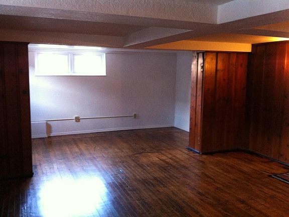 Office or bedroom nook