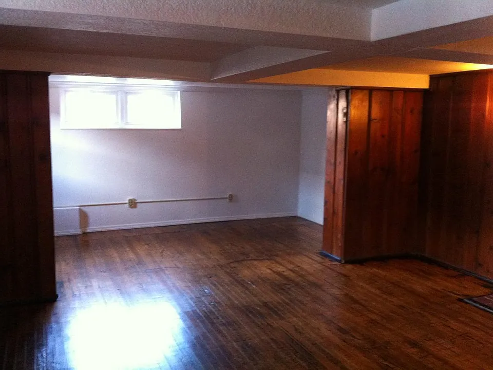 Office or bedroom nook