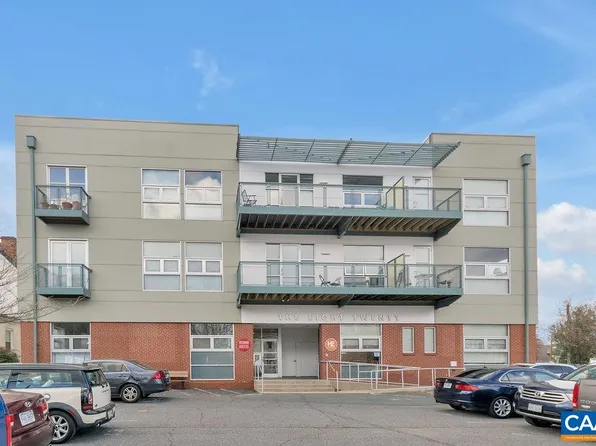 820 E High St APT 13, Charlottesville, VA 22902