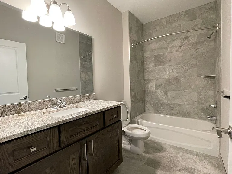 14304 Wexford Dr — Photo 9
