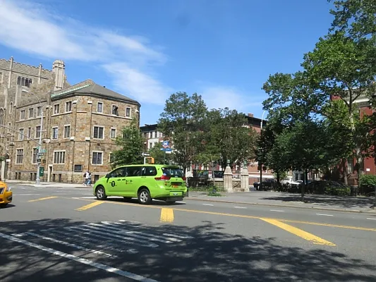 Rented by Citi Habitats | media 9