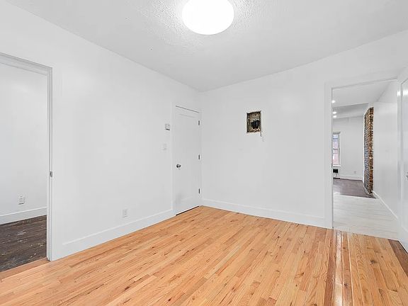 4th image of 46 Rogers Ave APT 3