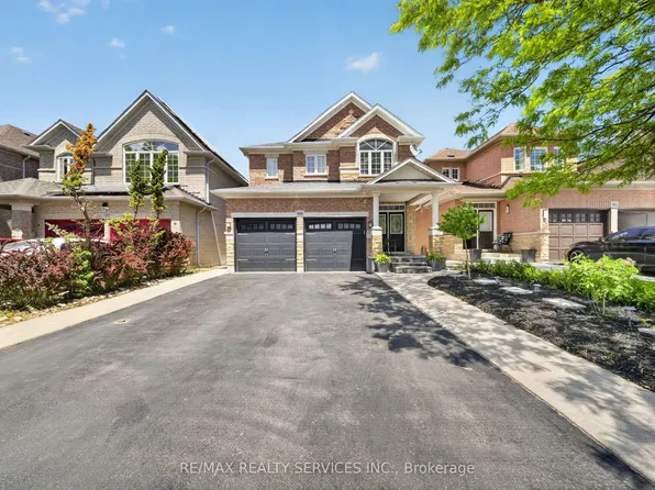 98 Saffron Cres, Brampton, ON L6S 6H8