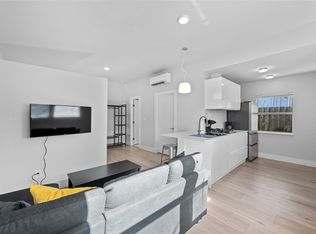 2201 Leon St APT D, Austin, TX 78705