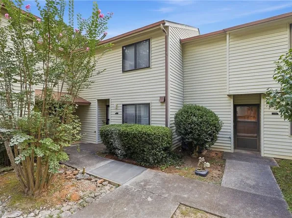 1144 Country Ct, Lawrenceville, GA 30044