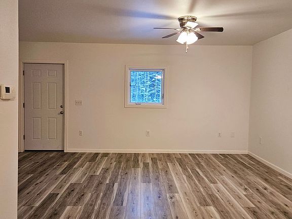 3rd image of 3725 Dubia Rd #B