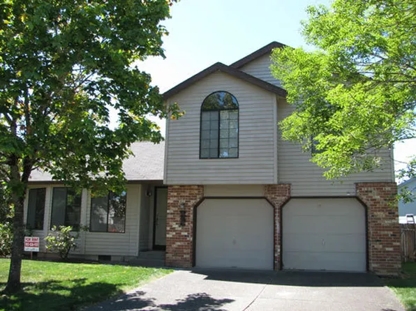 3925 NW 166th Dr, Beaverton, OR 97006