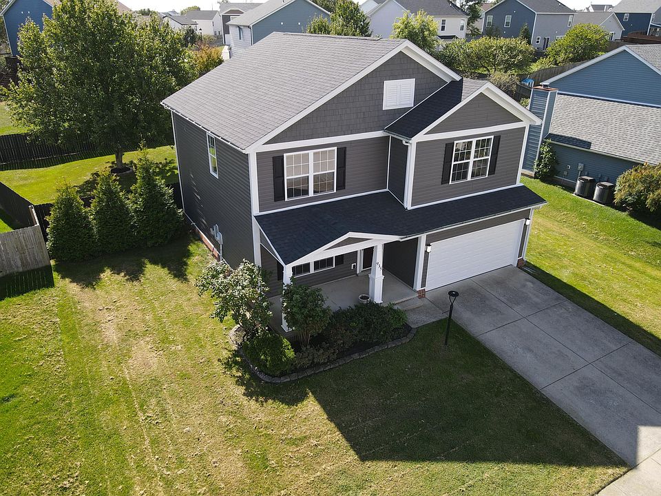 1st image of 935 Cobble Dr