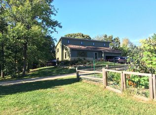 8103 Stagecoach Rd, Cross Plains, WI 53528