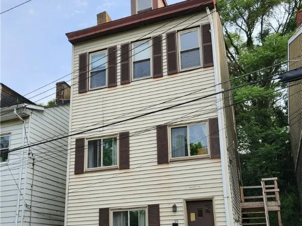 35 Lawn St, Pittsburgh, PA 15213