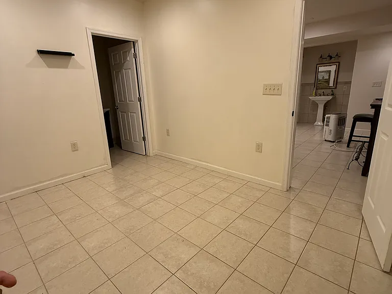 11707 Lakeway Dr — Photo 9