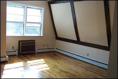Living Room (Angle 1)