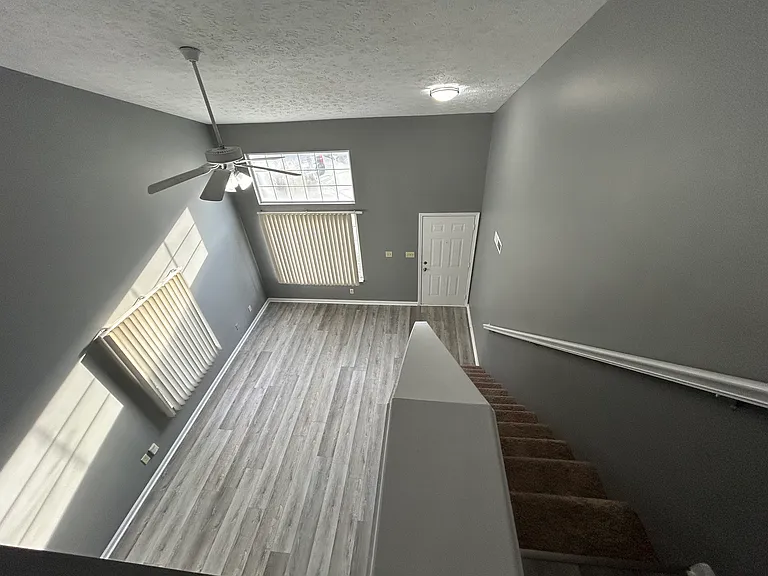 9952 Worthington Blvd — Photo 12