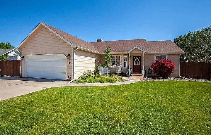 1st image of 3123 Devin Dr