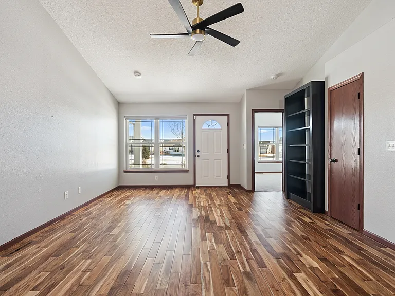 3237 English Cove Ln — Photo 6