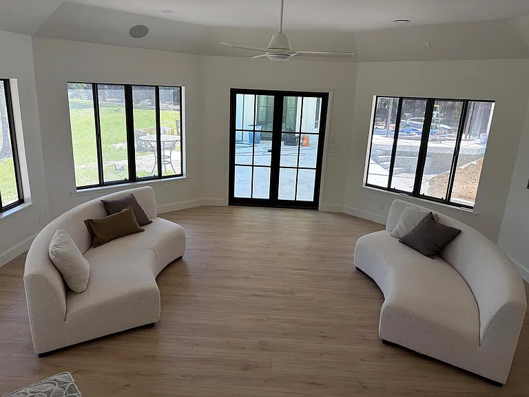 18363 Island Oak Ave — Photo 11