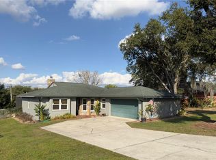 811 Carlton Ave, Lake Wales, FL 33853