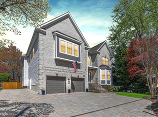 6237 Washington Blvd, Arlington, VA 22205