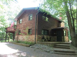 85 State Park Dr, Gouldsboro, PA 18424