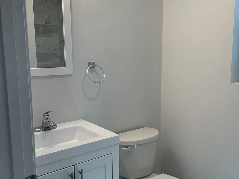 19 N Munn Ave #2 — Photo 7
