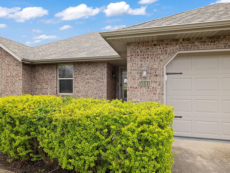 5344 W Soapberry Court, Springfield, MO 65802 | Zillow