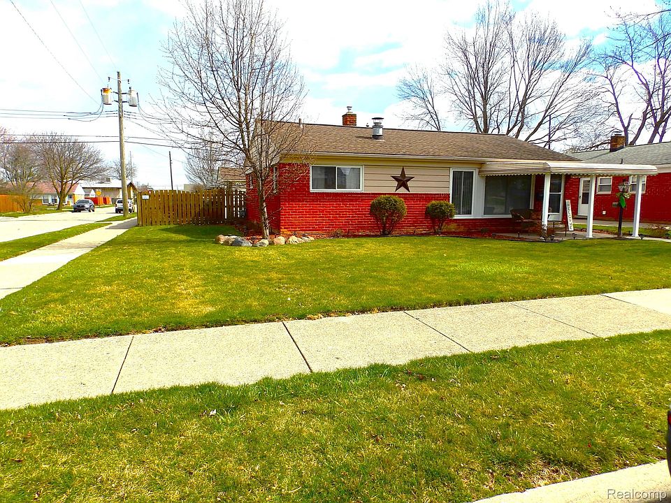 1st image of 4605 16th St