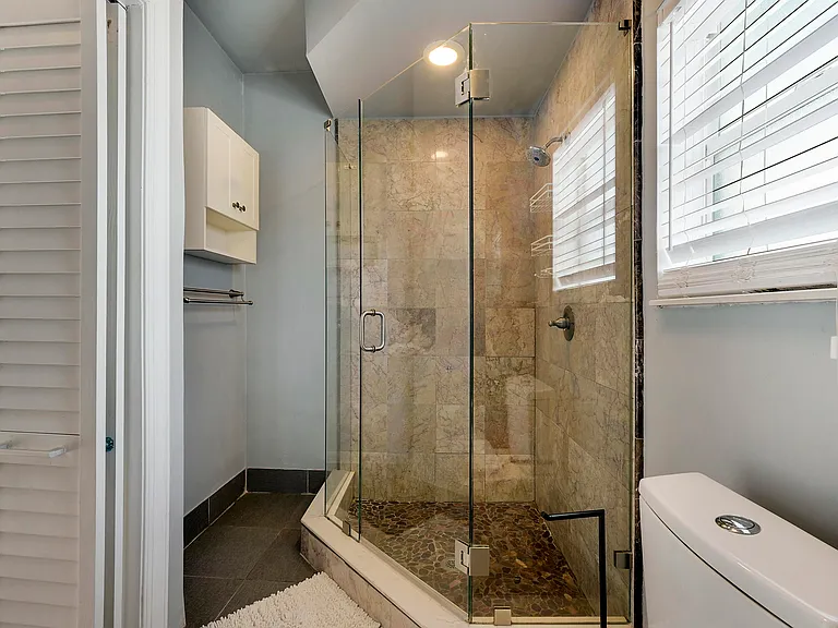 1827 Len Dr — Photo 17