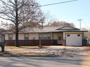 506 S Cline Rd, Coffeyville, KS 67337
