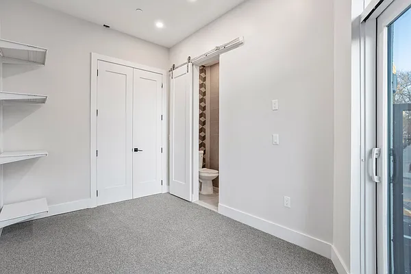 Rented by Reavis | media 40