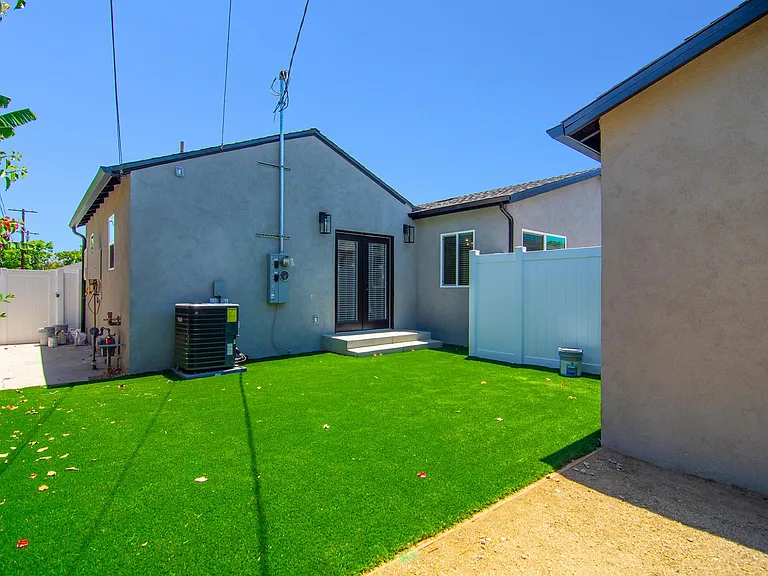 6363 N Darby Ave — Photo 15