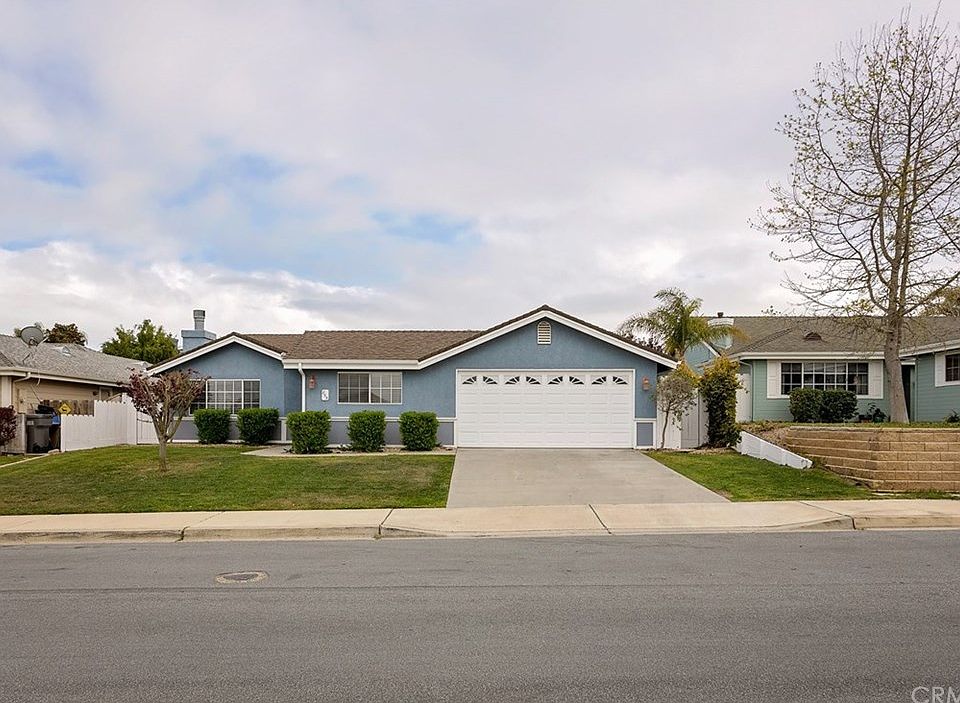 1st image of 859 Bernita Pl