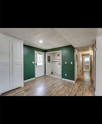 5th image of 9401 Whitebrook St