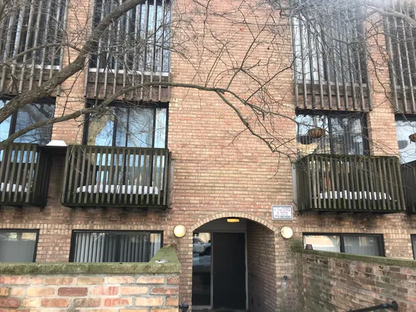 323 W Concord Pl APT 7, Chicago, IL 60614