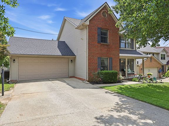 2nd image of 532 Amberley Dr