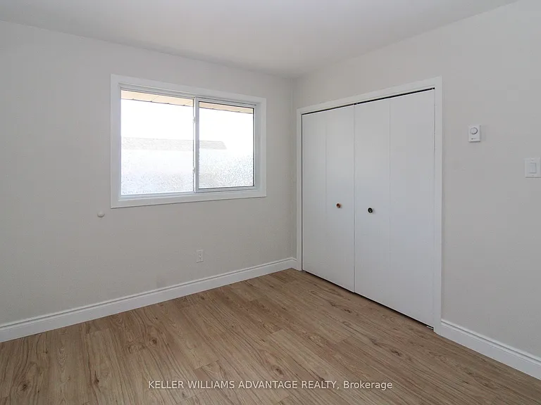 506 Sherbrooke St #UPPER — Photo 13