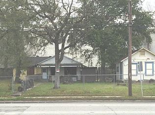 1420 N Shepherd Dr, Houston, TX 77008