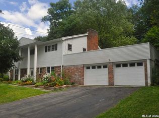 54 Tanglewood Rd, West Hurley, NY 12491